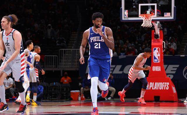恩比德因膝伤出战存疑 76人或被奇才持续消耗